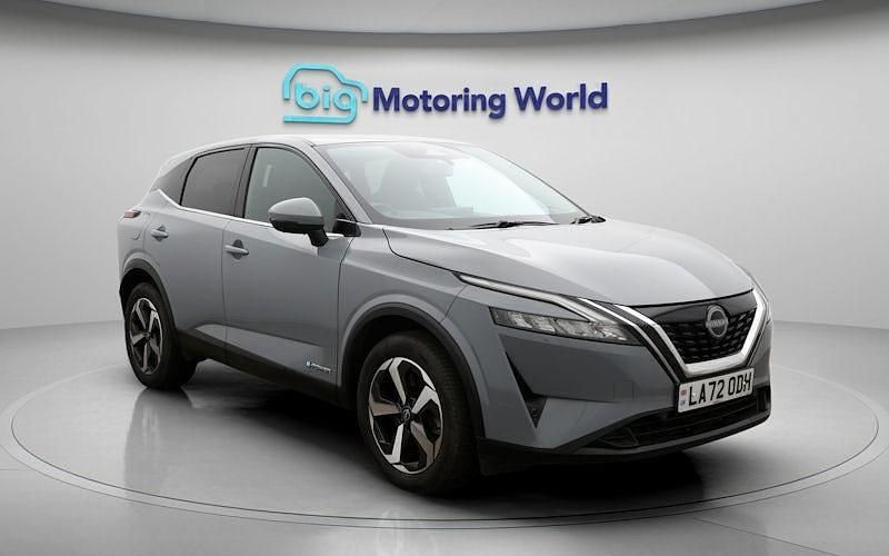 Used Nissan Qashqai N-Connecta 190 HP (139 kW) 2023 Grey SUV