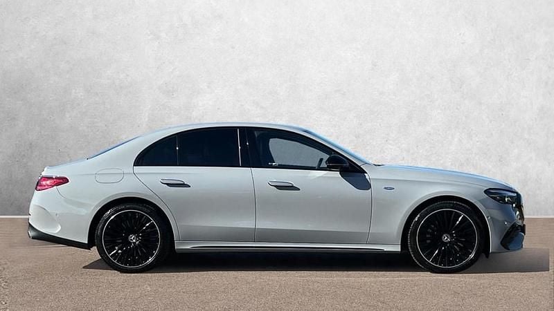 Used Mercedes E300 Urban 308 HP (226 kW) 2025 Grey Sedan