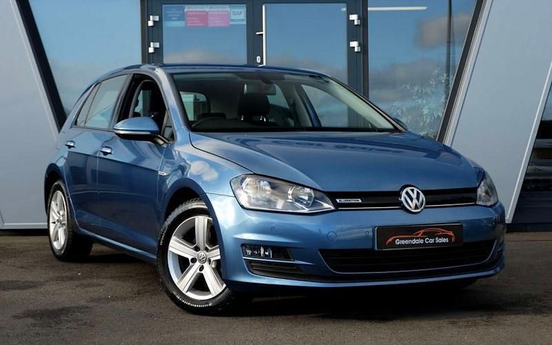 Used VW Golf VII Match 116 HP (85 kW) 2015 Hatchback