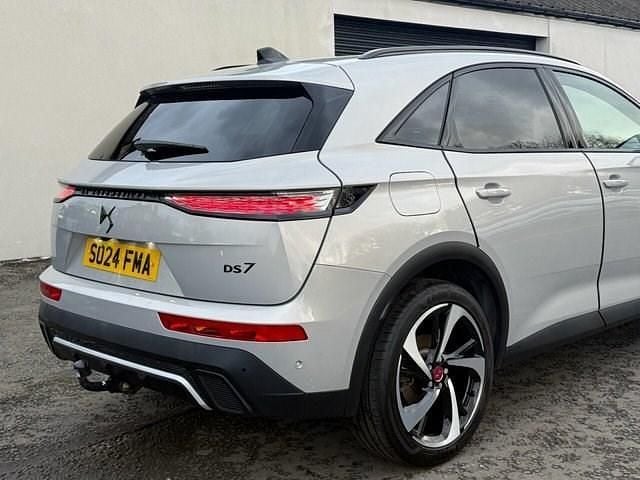 Used DS Automobiles DS7 Crossback Performance Line Plus 130 HP (95 kW) 2024 White SUV
