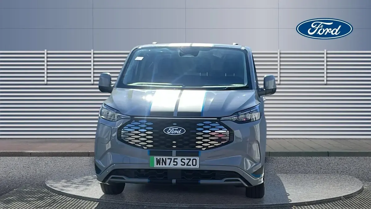 Novo Ford Transit Sport 160 kW (218 HP) 2025 Van