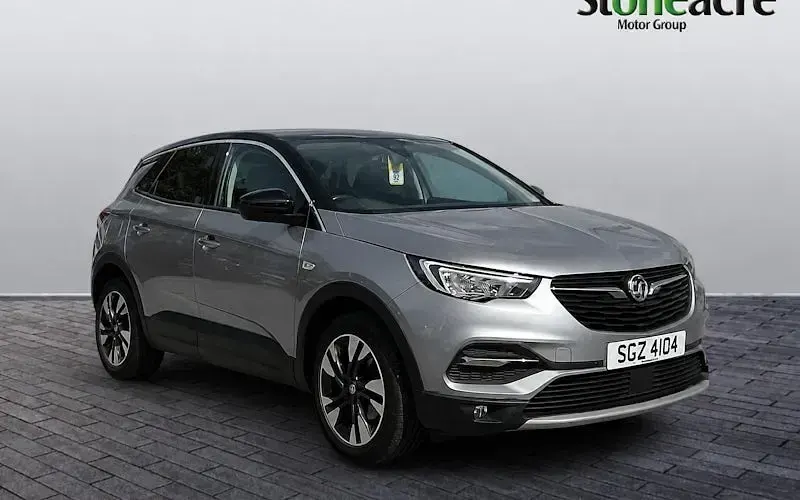 Used Vauxhall Grandland X SRi 131 HP (96 kW) 2020 SUV