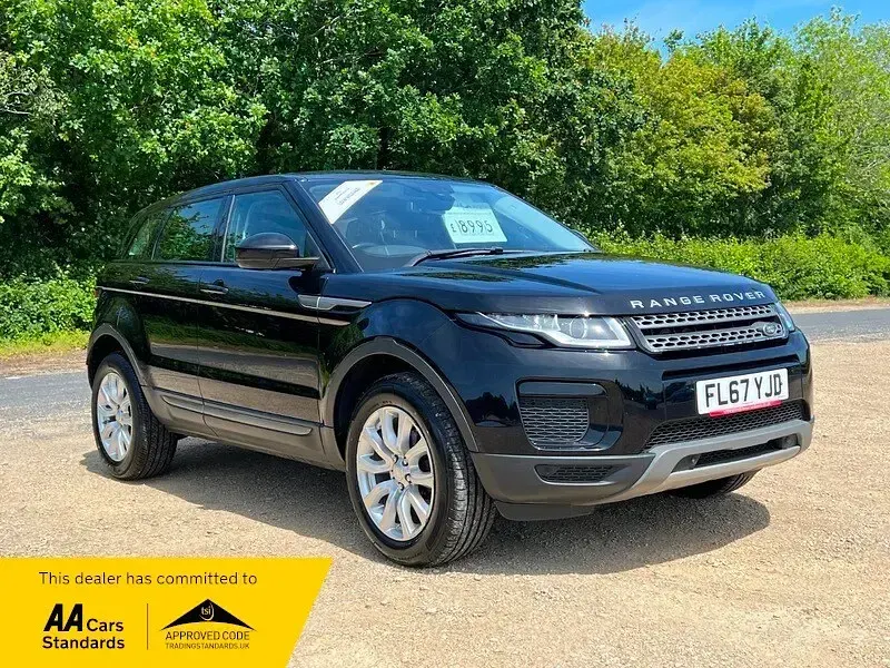 Used Land Rover Range Rover evoque SE 150 HP (110 kW) 2017 Black Estate
