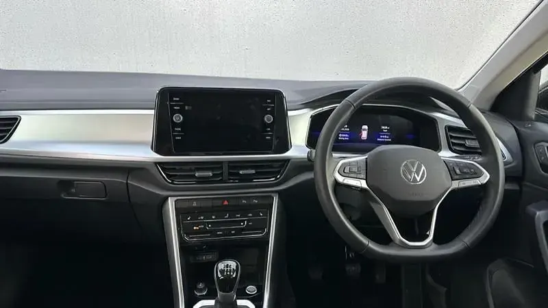 Begagnad VW T-Roc Match 150 HK (110 kW) 2025 Svart SUV