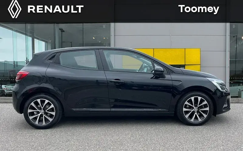 Gebraucht Renault Clio V Evolution 145 PS (106 kW) 2023 Schwarz Kleinwagen
