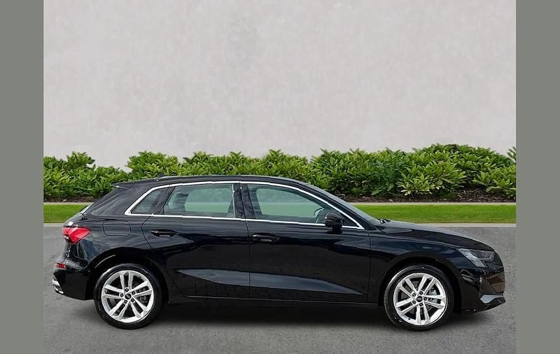 Used Audi A3 e-tron Sport 200 HP (147 kW) 2025 Black Hatchback