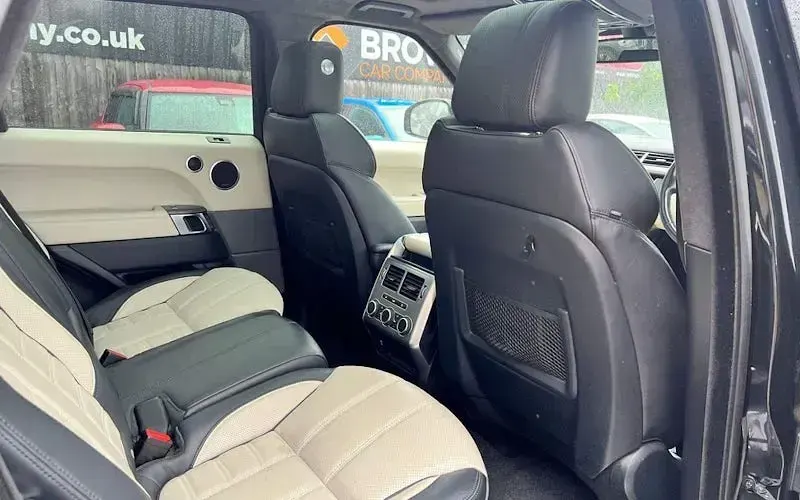 Used Land Rover Range Rover Autobiography Dynamic 292 HP (214 kW) 2014 Black SUV