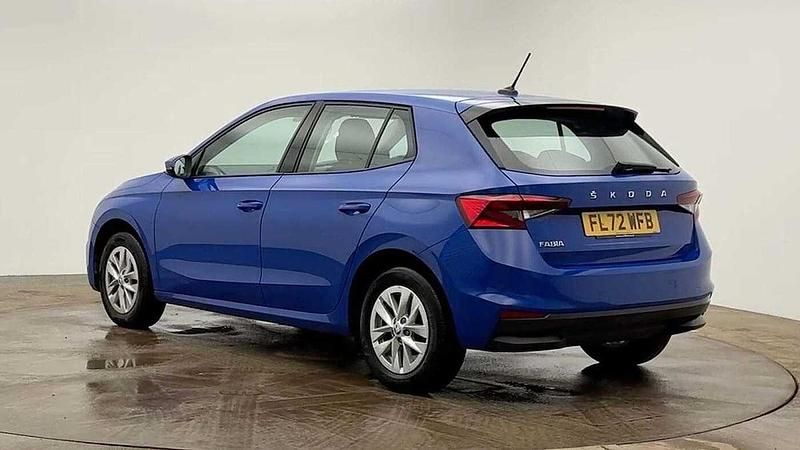 Used Skoda Fabia Comfort 59 HP (43 kW) 2022 Energy blue Hatchback