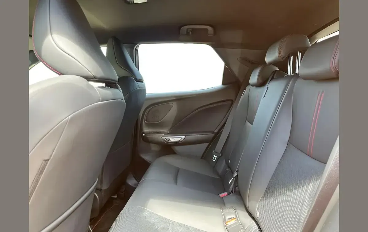 Used Lexus LBX 241 HP (177 kW) 2024 Grey SUV