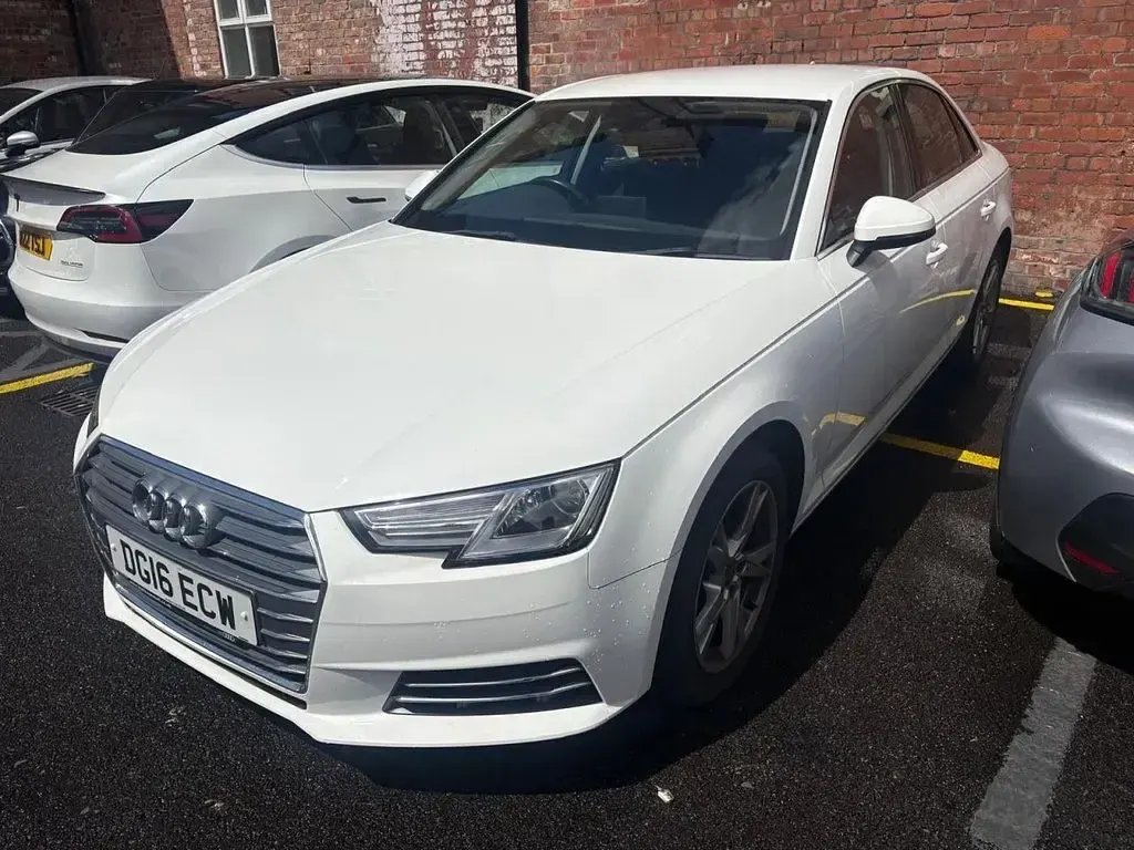Used Audi A4 Sport 150 HP (110 kW) 2016 White Sedan