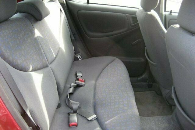 Used 2002 Toyota Yaris Hatchback | £1,275 (Fair price) - Image 1/4
