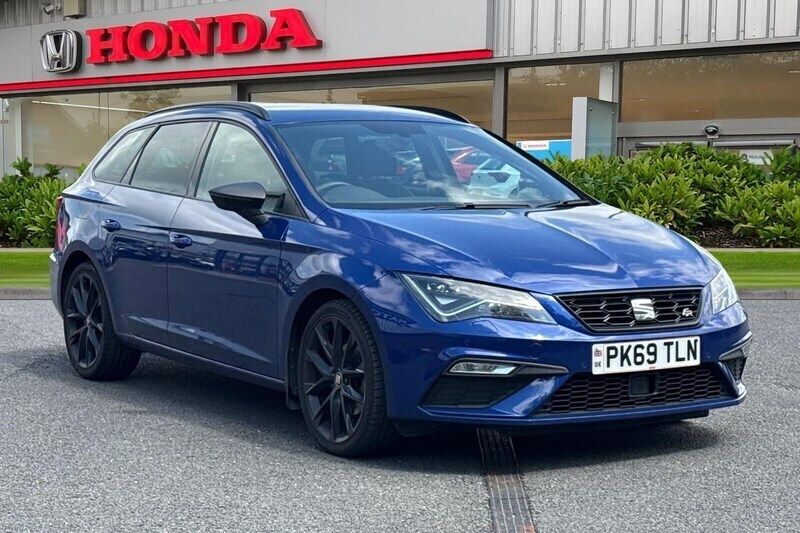 Blue Used 2019 Seat Leon Black Edition Estate | £12,680 - Image 1/4