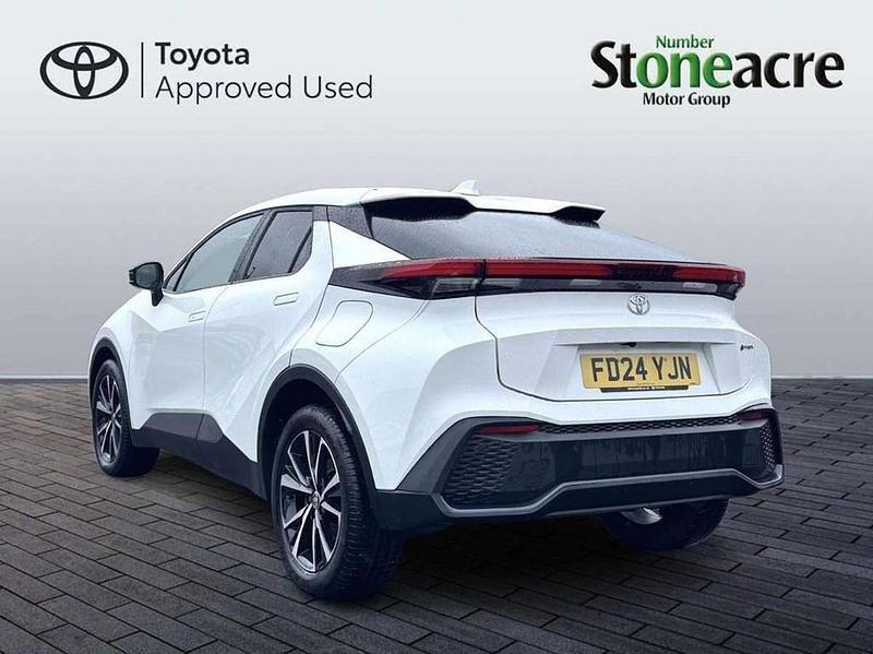 Used Toyota C-HR Design 220 HP (161 kW) 2024 White SUV