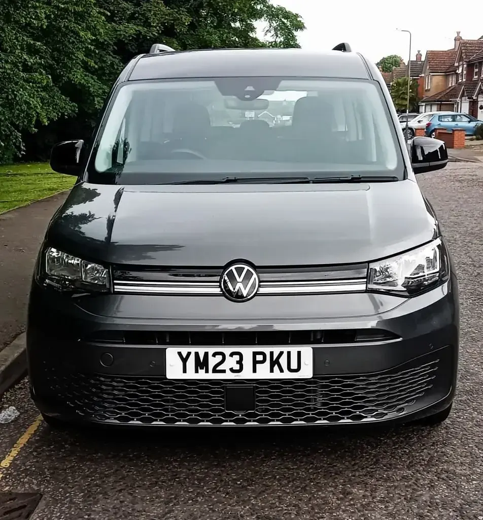 Used VW Caddy Maxi S 122 HP (89 kW) 2023 Grey MPV