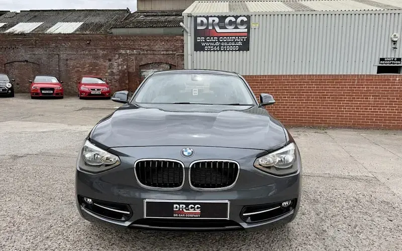 Used BMW 116 Sport Line 136 HP (100 kW) 2014 Grey Hatchback