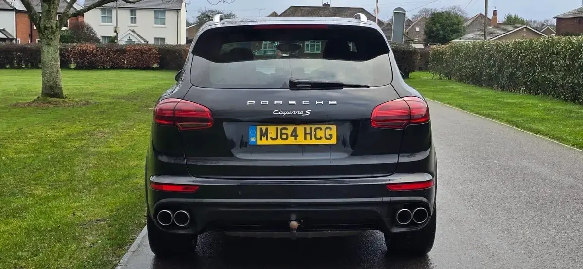 Used Porsche Cayenne S Diesel 2014 Black SUV