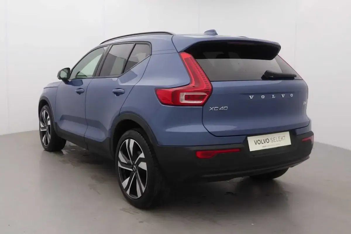 Used Volvo XC40 Ultra 194 HP (142 kW) 2025 SUV