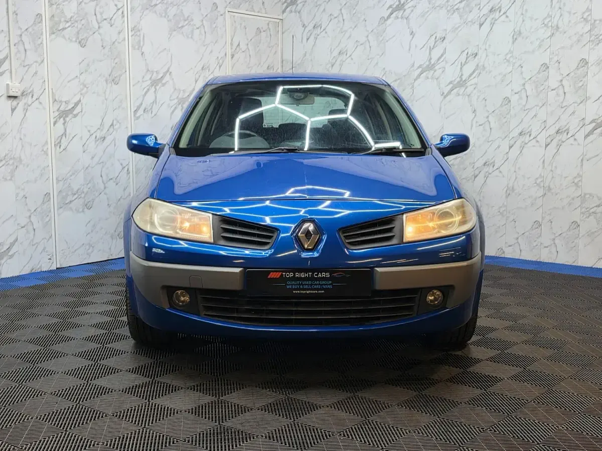 Used Renault Mégane Dynamique 106 HP (77 kW) 2007 Blue Hatchback