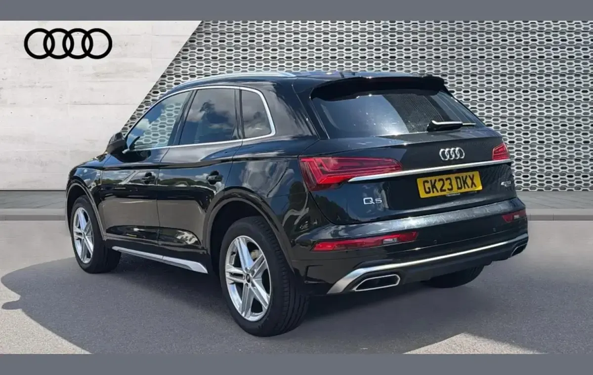 Used Audi Q5 S-Line 204 HP (150 kW) 2023 Black SUV