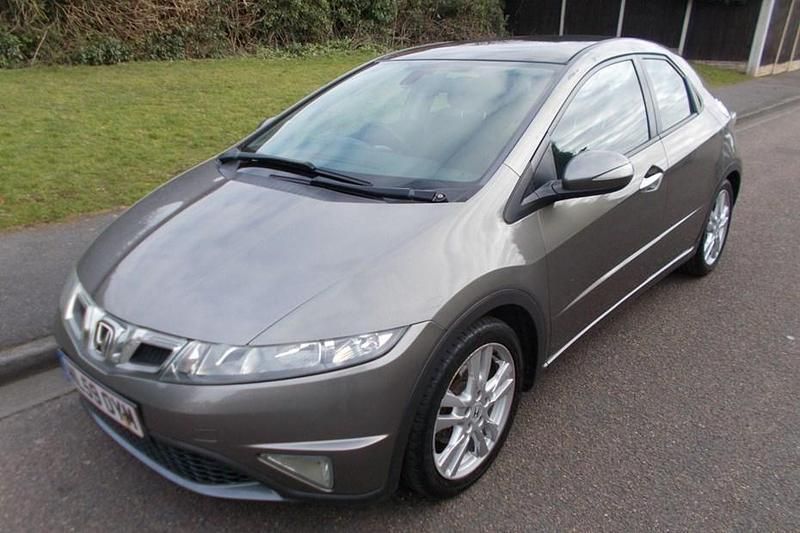 Grey Used 2009 Honda Civic ES Hatchback | £2,490 (Fair price) - Image 1/1