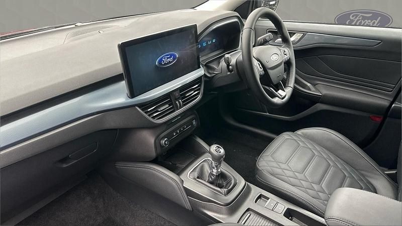 Used Ford Focus Active X 123 HP (90 kW) 2025 Black Hatchback