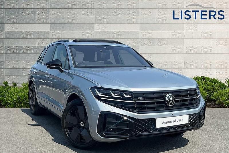 Oyster silver New 2025 VW Touareg Black Edition SUV | £68,000 - Image 1/4