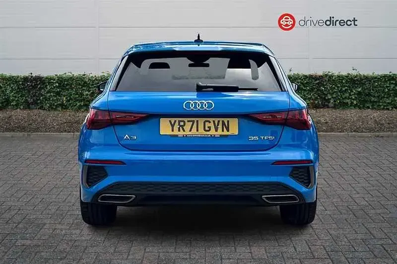 Used Audi A3 Sportback S-Line 150 HP (110 kW) 2021 Blue Hatchback