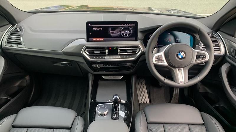 Used BMW X4 M Sport 187 HP (137 kW) 2025 Black SUV