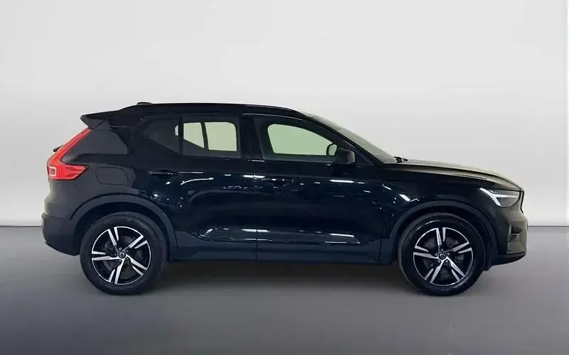 Used Volvo XC40 Plus 163 HP (119 kW) 2023 Black SUV