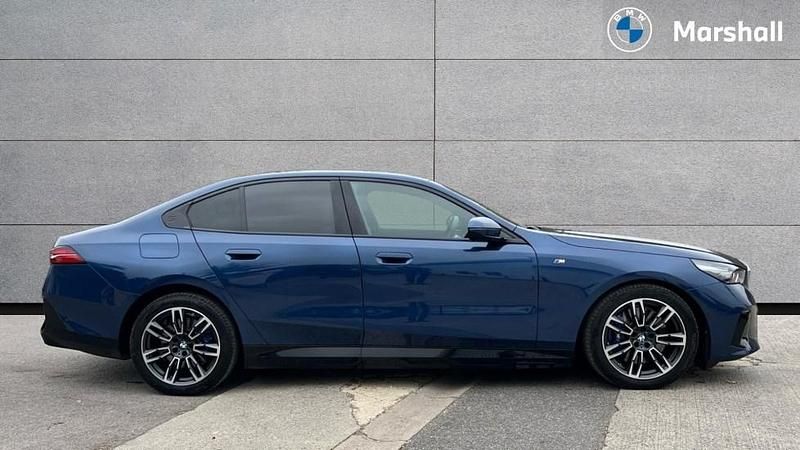 Used BMW i5 M Sport 250 kW (340 HP) 2025 Blue Sedan