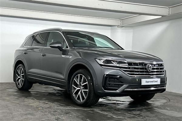 Grey Used 2019 VW Touareg R-line SUV | £29,995 (Fair price) - Image 1/4