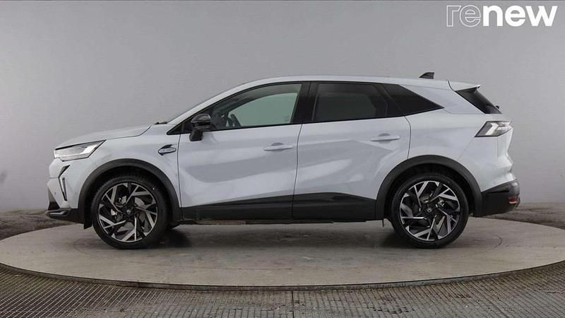 Usado Renault Symbioz Iconic Esprit Alpine 143 HP (105 kW) 2025 Cinzento SUV