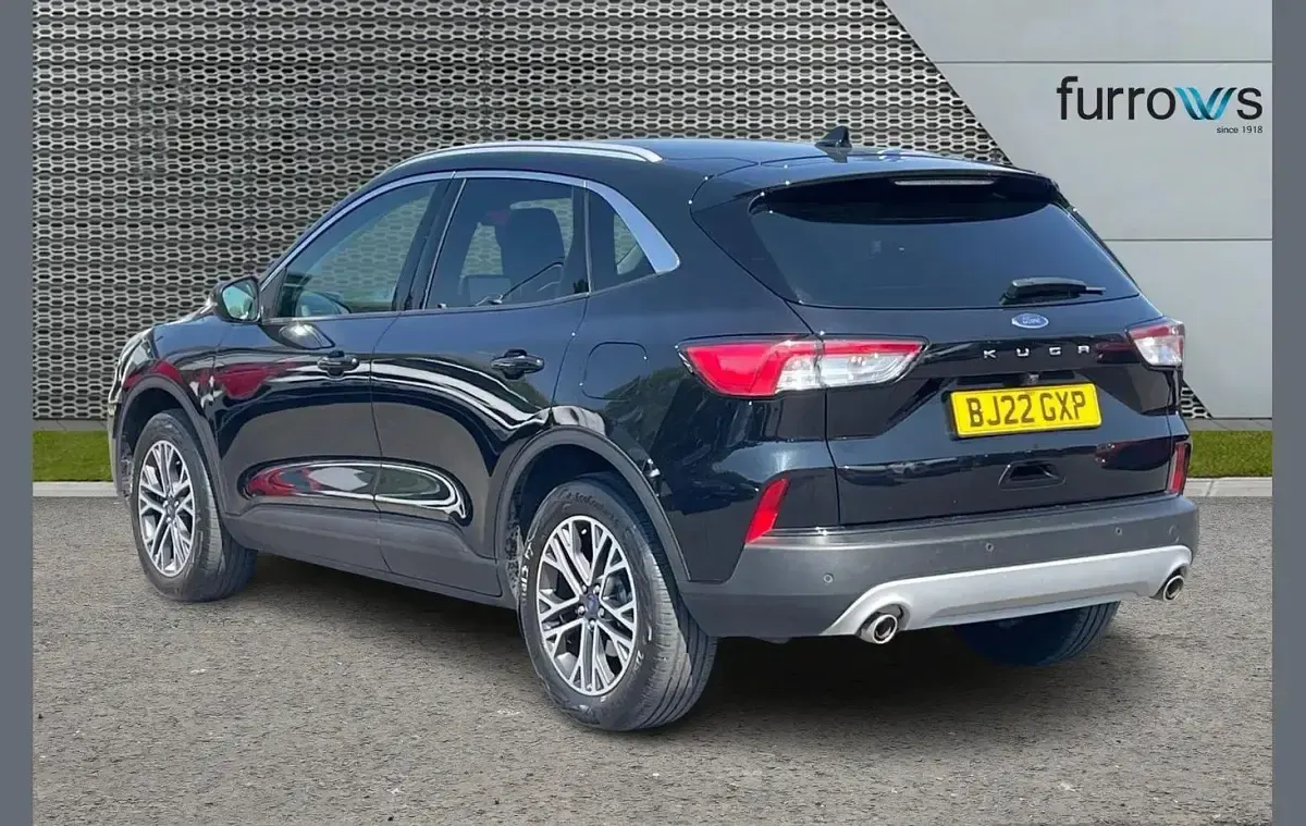 Used Ford Kuga Titanium 147 HP (108 kW) 2022 Black SUV