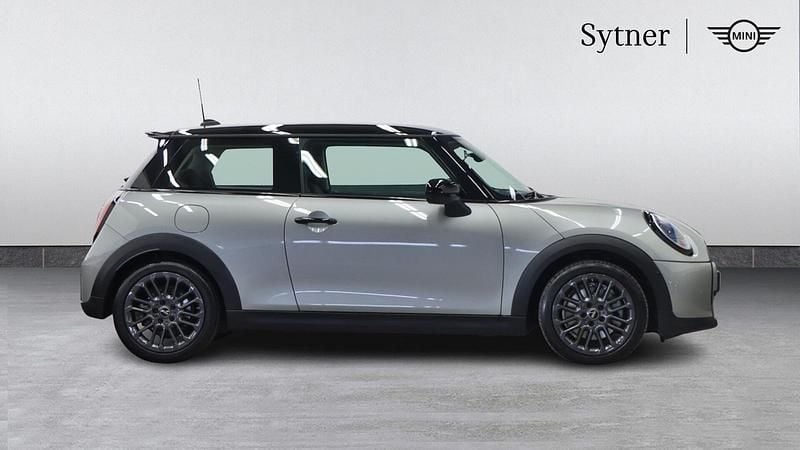 Usado Mini Cooper S Hatch 201 HP (147 kW) 2025 Prateado Citadino