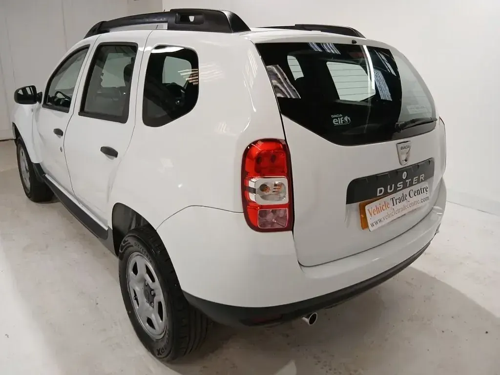 Second-hand Dacia Duster 115 CP (84 kW) 2018 Alb SUV