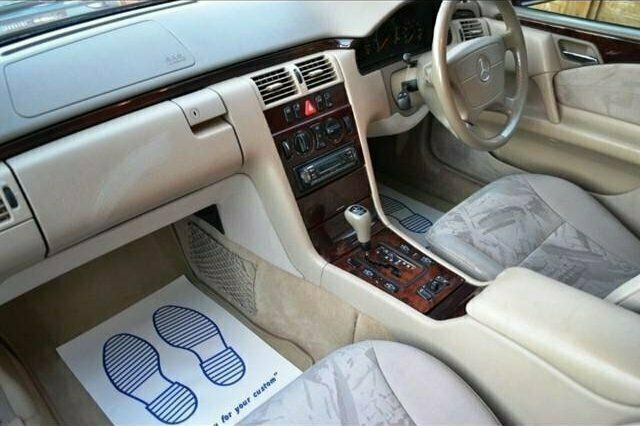 Used Mercedes E200 1999 Sedan