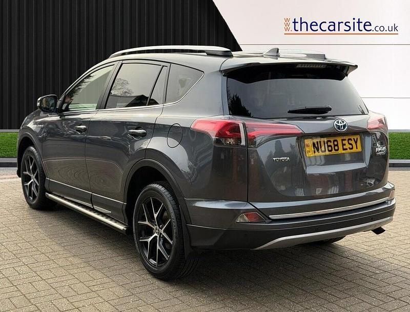 Usado Toyota RAV4 Design 2018 Cinzento SUV