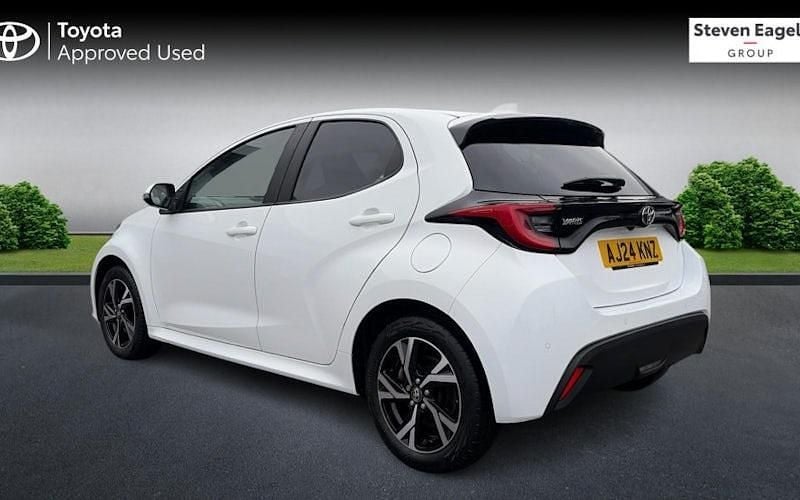 Used Toyota Yaris Hybrid Design 116 HP (85 kW) 2025 Hatchback