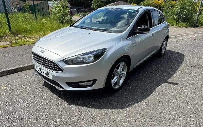 Used Ford Focus Zetec 125 HP (91 kW) 2016 Hatchback