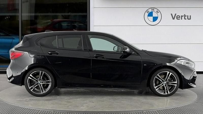 Used BMW 120 M Sport 190 HP (139 kW) 2022 Black Hatchback