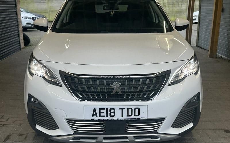 Used Peugeot 3008 Allure 120 HP (88 kW) 2018 SUV