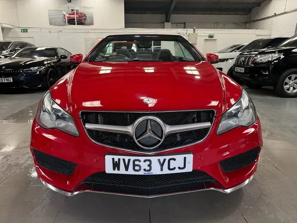 Used Mercedes E250 AMG 204 HP (150 kW) 2013 Red Cabriolet