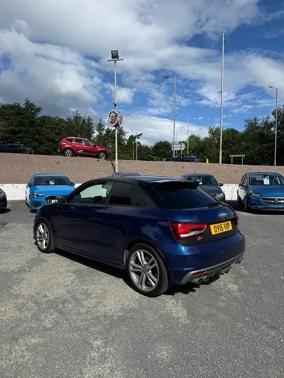 Used Audi A1 2015 Scuba blue Hatchback