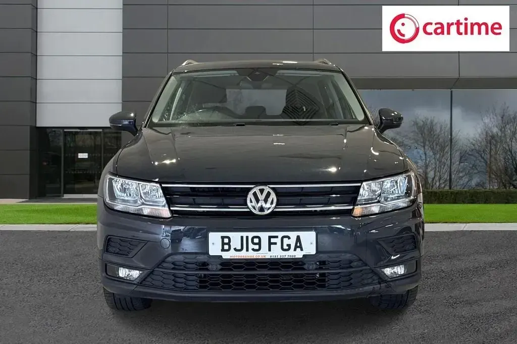 Begagnad VW Tiguan Match 150 HK (110 kW) 2019 Grå SUV
