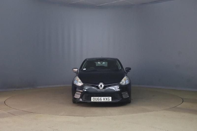 Used Renault Clio IV Dynamique 90 HP (66 kW) 2016 Black Hatchback