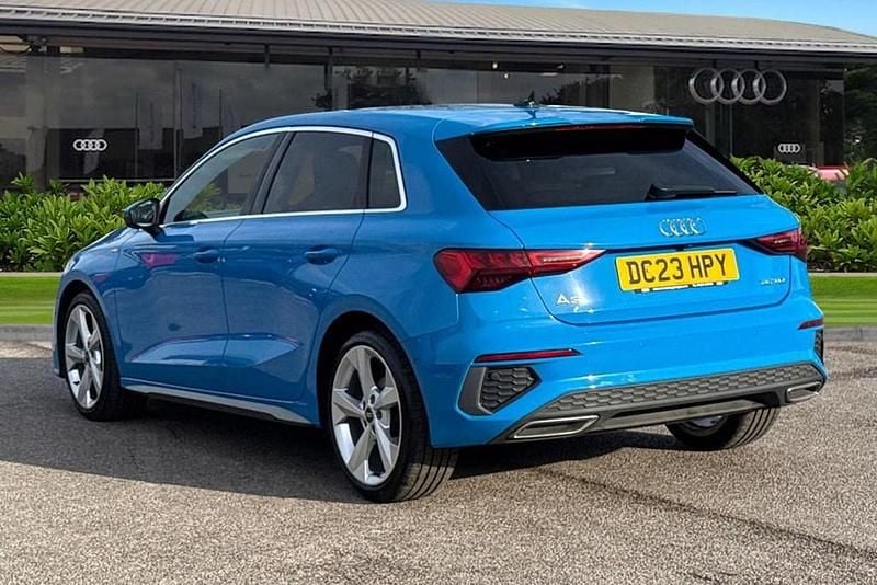 Used Audi A3 Sportback S-Line 150 HP (110 kW) 2023 Blue Hatchback