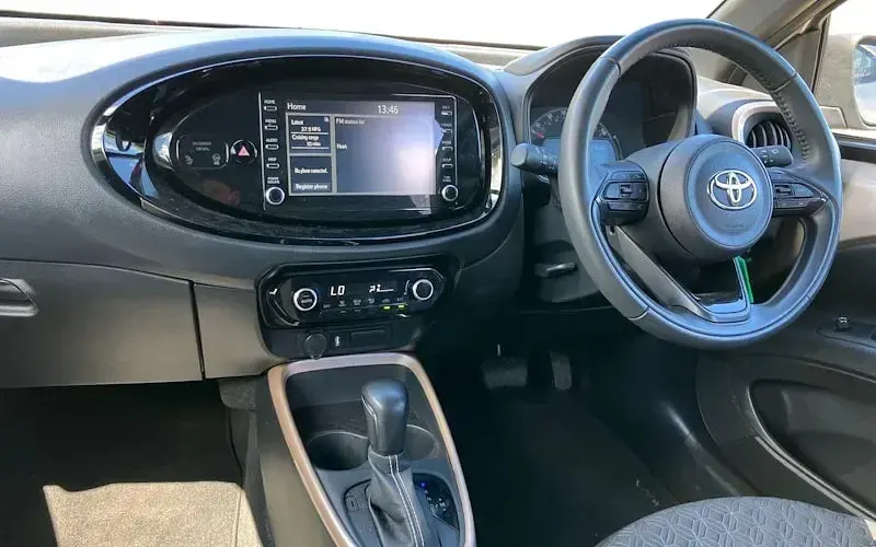 Used Toyota Aygo X 72 HP (52 kW) 2025 SUV