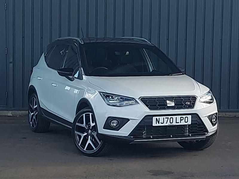 White Used 2020 Seat Arona FR Sport SUV | £13,998 (Fair price) - Image 1/4