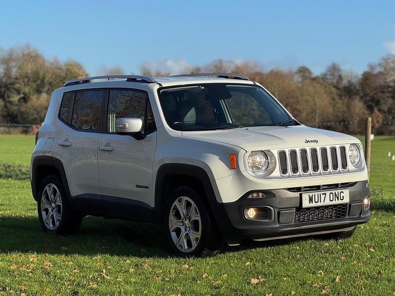 White Used 2017 Jeep Renegade Limited SUV | £6,990 (Fair price) - Image 1/4