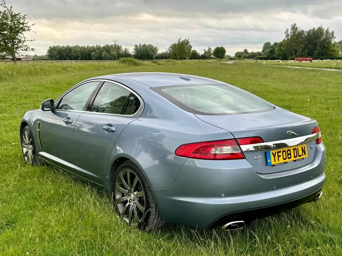 Used Jaguar XF Premium Luxury 238 HP (175 kW) 2008 Blue Sedan